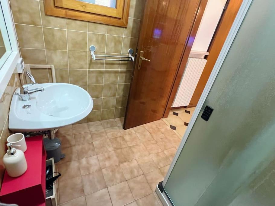 Business And Family House Con 3 Camere Da Letto Bergamo Exteriör bild